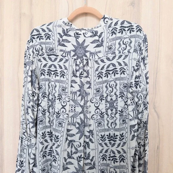 Free People Mia Tunic Top Small White Black Long Sleeve Aztec Boho Peasant Flowy - Picture 8 of 9
